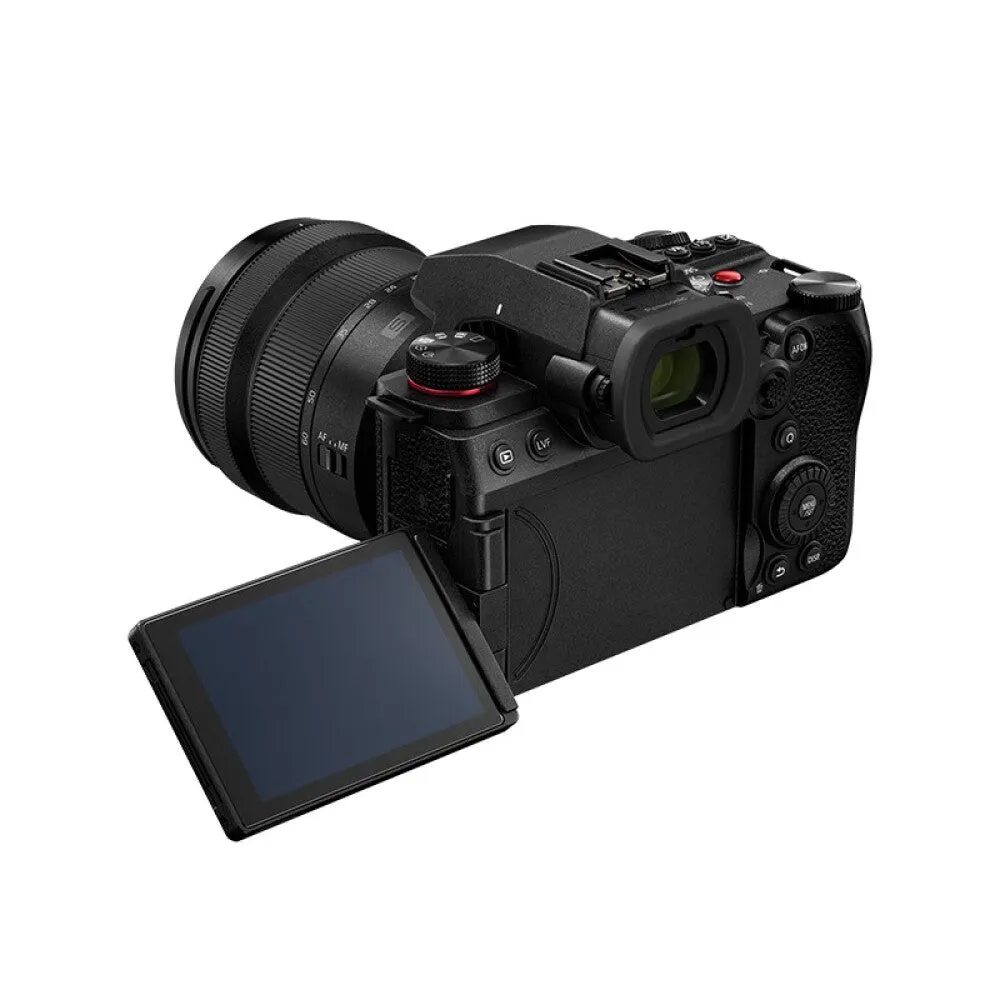 Digital camera Panasonic S5M2/S5 (20-60mm F3.5-5.6)