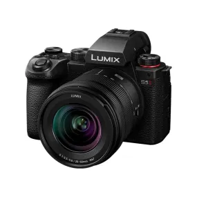 Digital camera Panasonic S5M2/S5 (20-60mm F3.5-5.6)