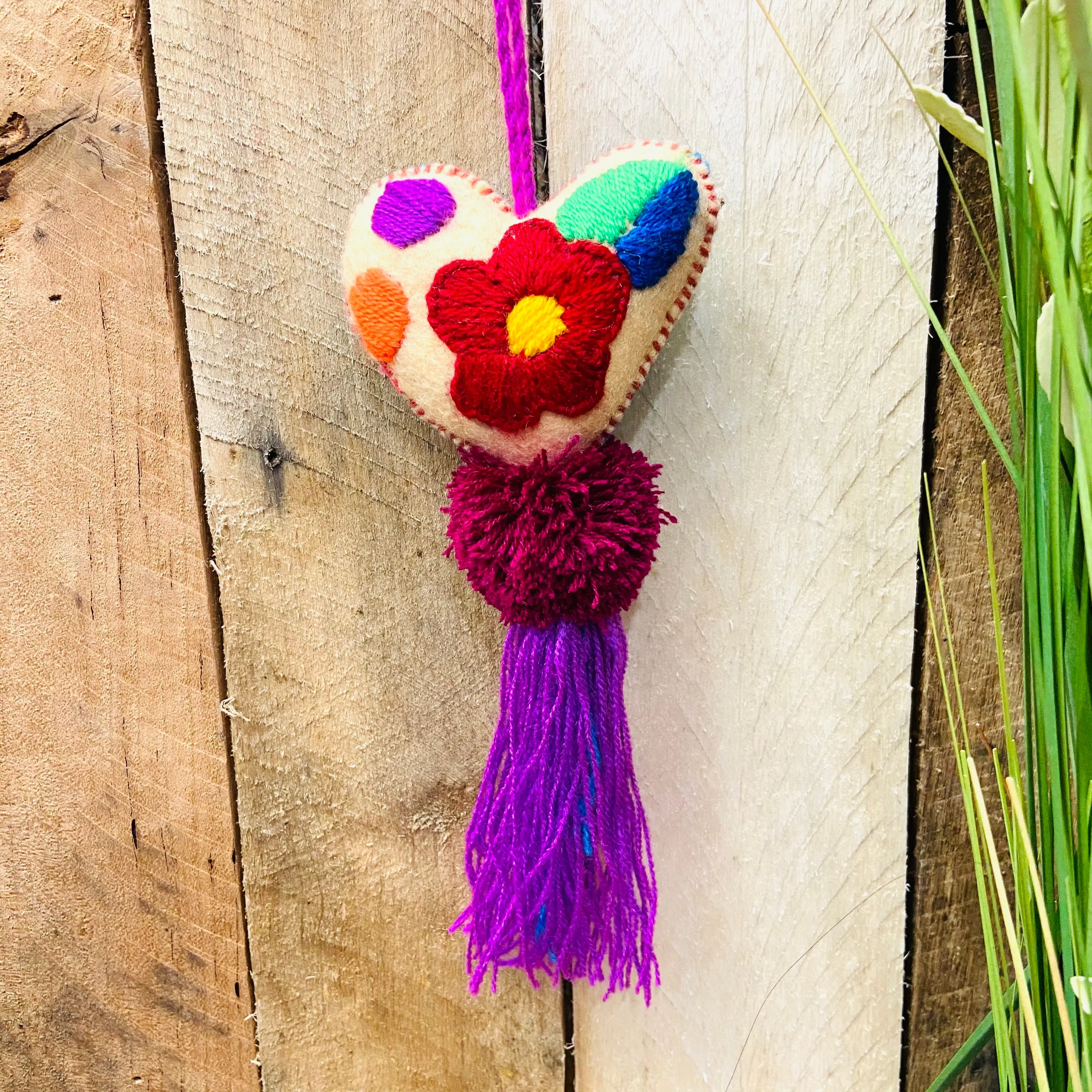 Heart Pom Pom - Singles