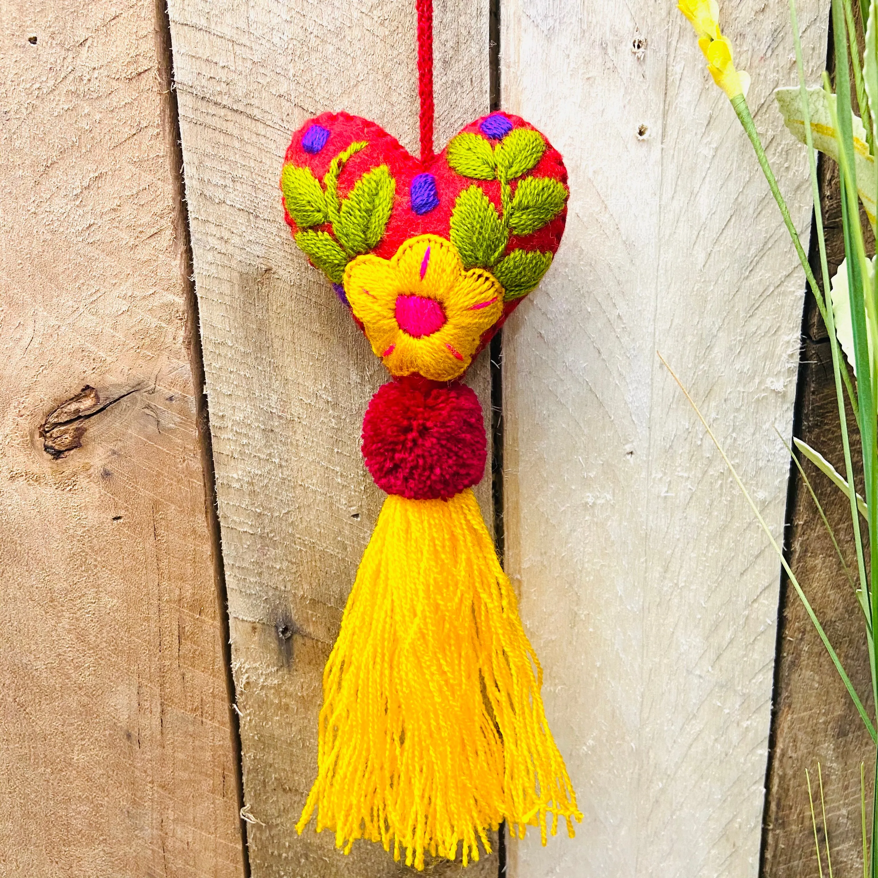 Heart Pom Pom - Singles