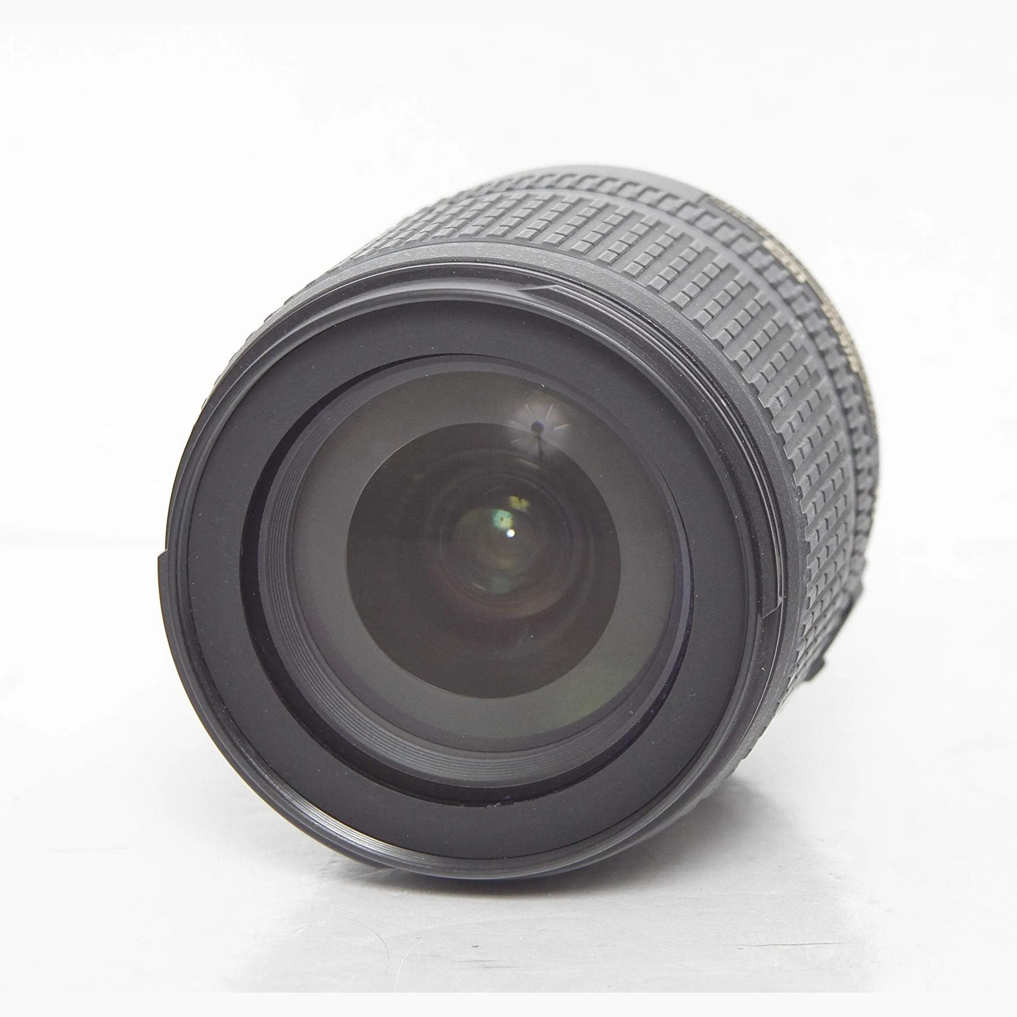 Nikon AF-S DX NIKKOR 18-105mm f/3.5-5.6G ED Vibration Reduction Zoom Lens with Auto Focus for Nikon DSLR Cameras - White - Used