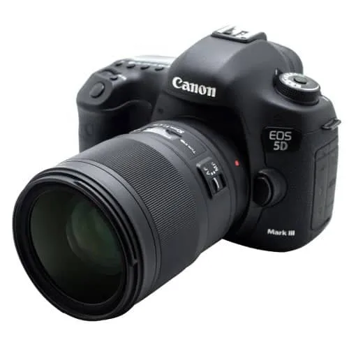 Tokina opera 50mm f/1.4 Lens - Canon EF Mount