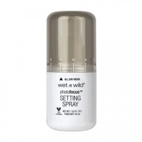 WET N WILD - Photo Focus Setting Spray #301A Seal the Deal - 1.52 fl. oz. (45 ml)